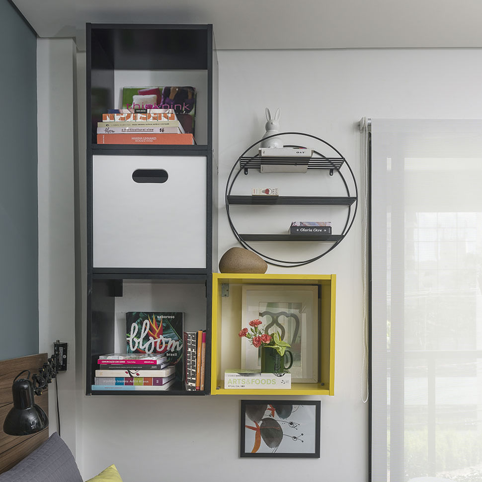 PRATELEIRA-RED-50-PRETO-GO-AROUND