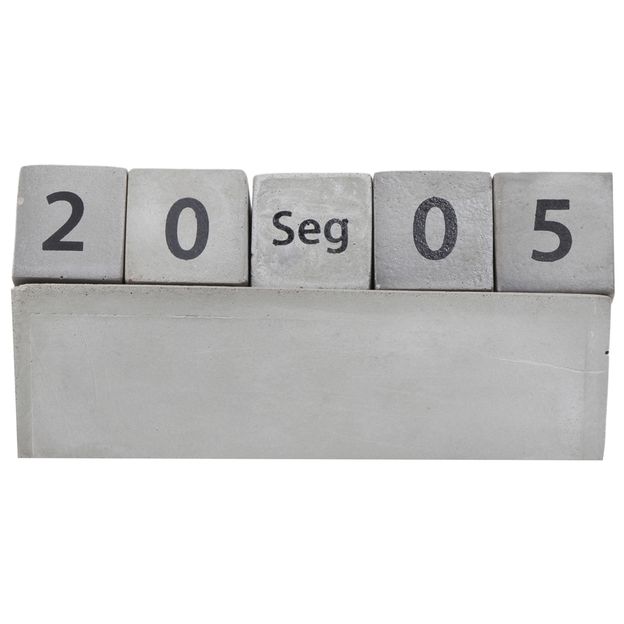 CALENDARIO-MESA-KONKRET-PRETO-BETON