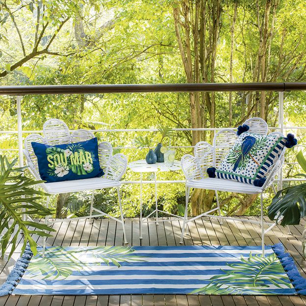 MESA-LATERAL-COSTELA-74X61-BRANCO-BRANCO-P-NA-AREIA_AMB1