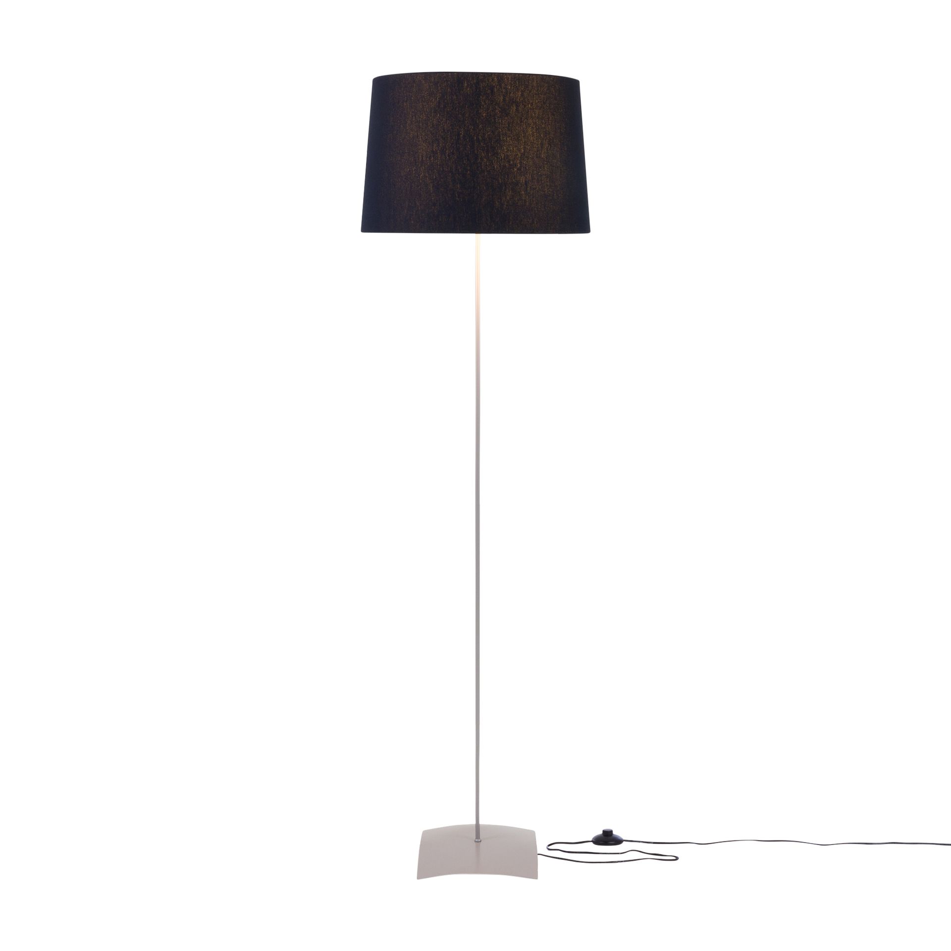 LUMINARIA-PISO-C-CUP-LUZ-Y-ARGILA-PRETO-_ST1