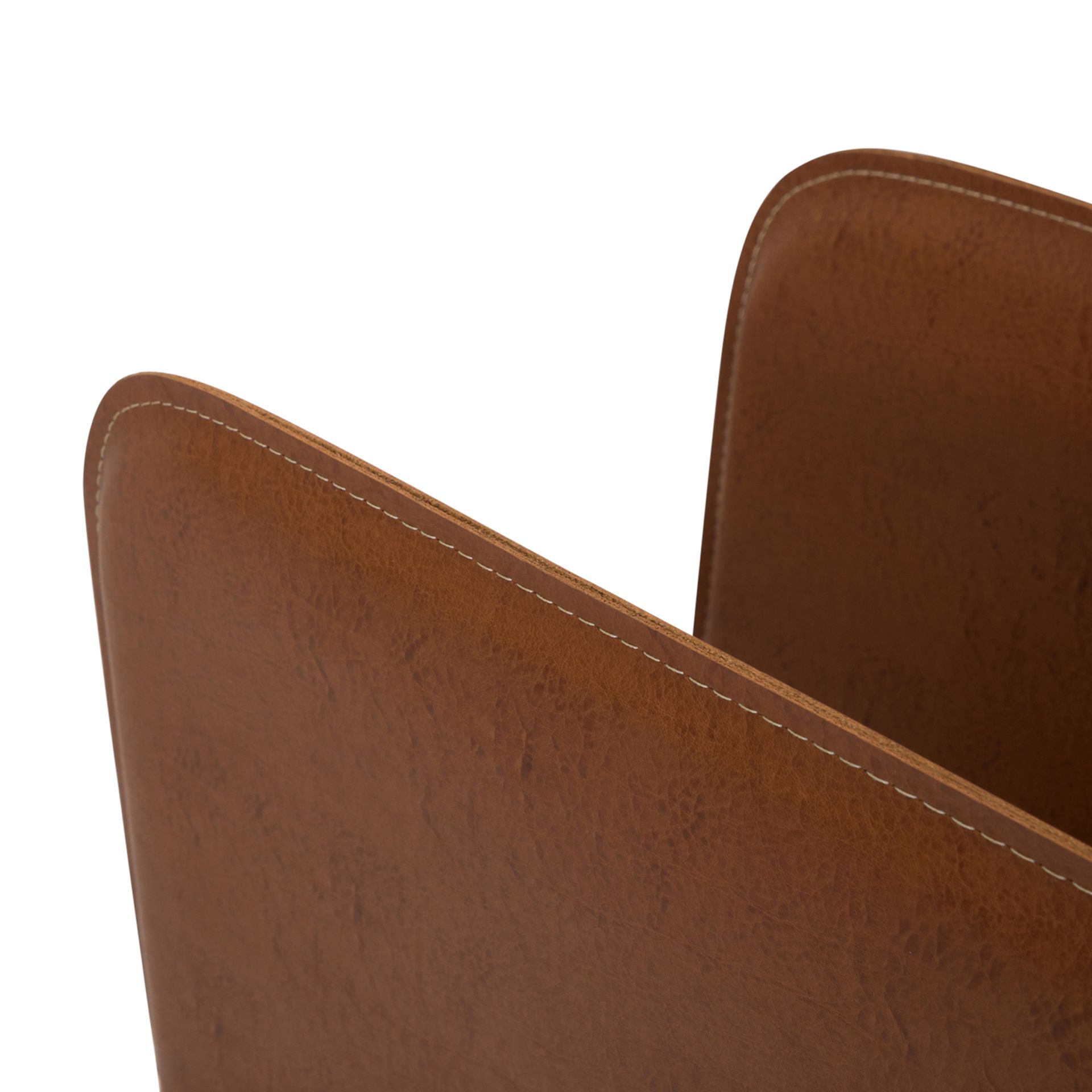 I-PORTA-REVISTAS-WHISKY-PRETO-PELICANO_ST4