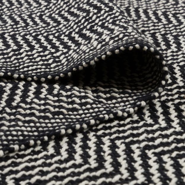 TAPETE-50-CM-X-80-CM-PRETO-NATURAL-ASTI_ST1