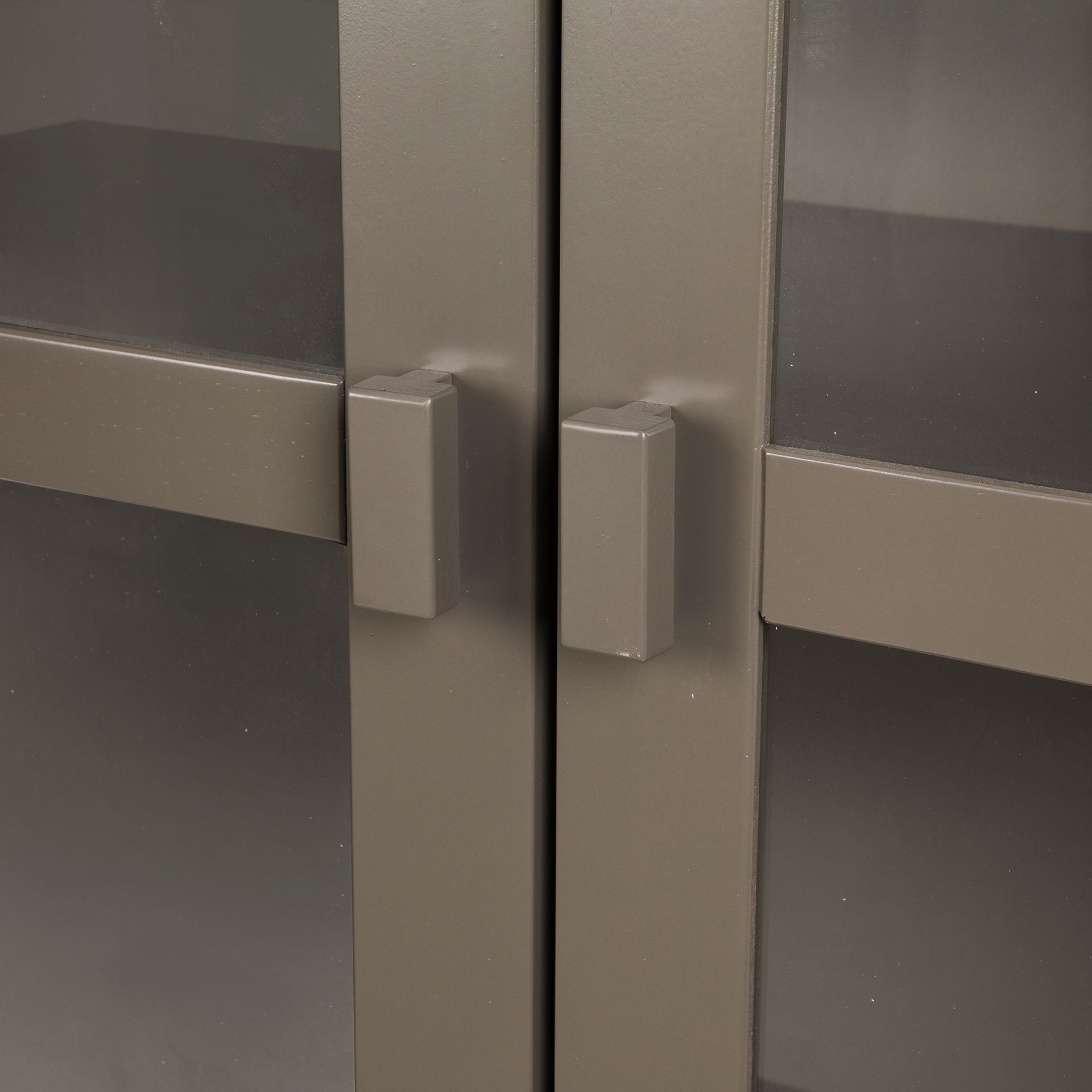 CRISTALEIRA-2-PORTAS-98-CM-X-180-M-GRIS-BRUL-INCOLOR-CHAMB-RY_ST6