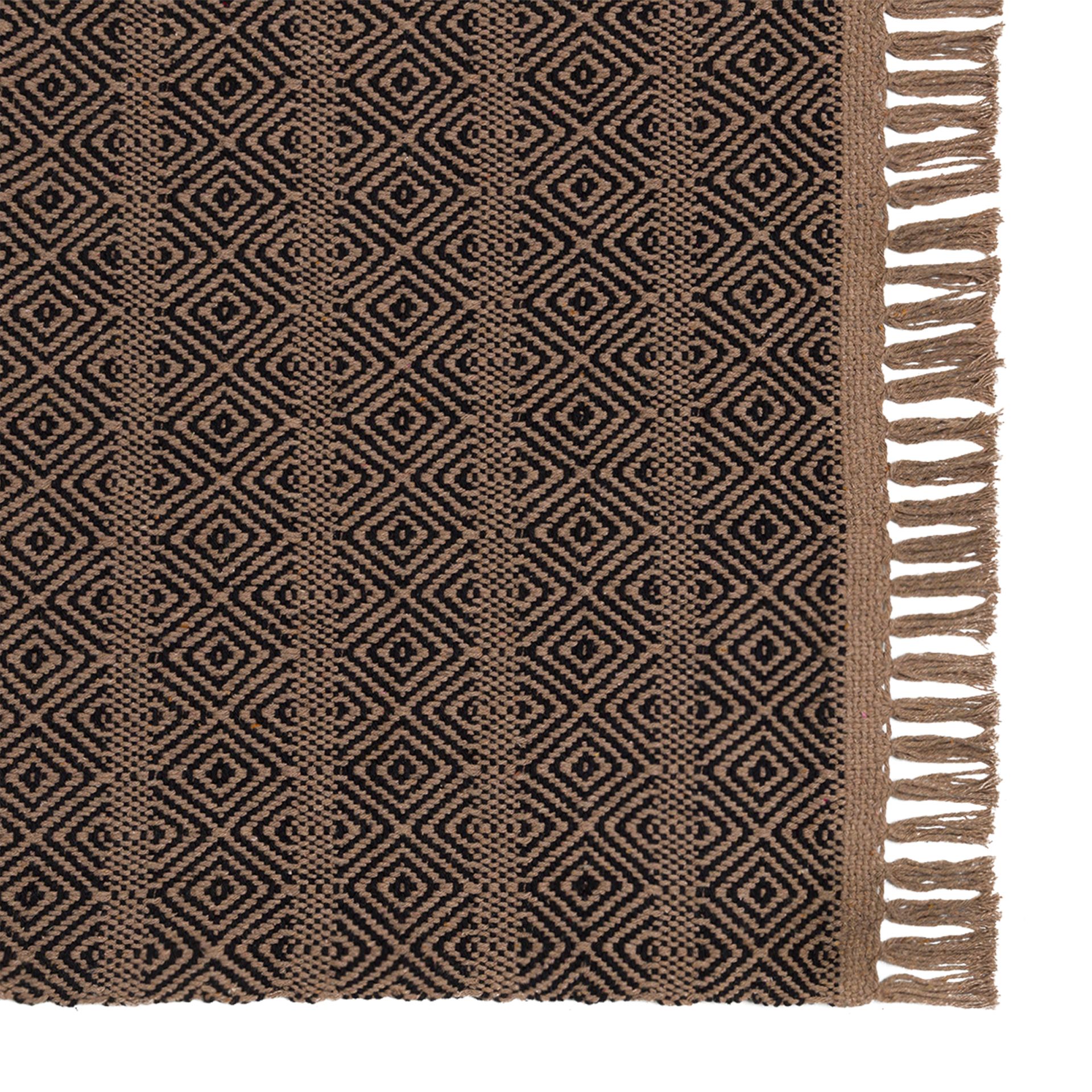 TAPETE-80-CM-X-50-CM-MARROM-PRETO-ALGODOEIRO_ST4