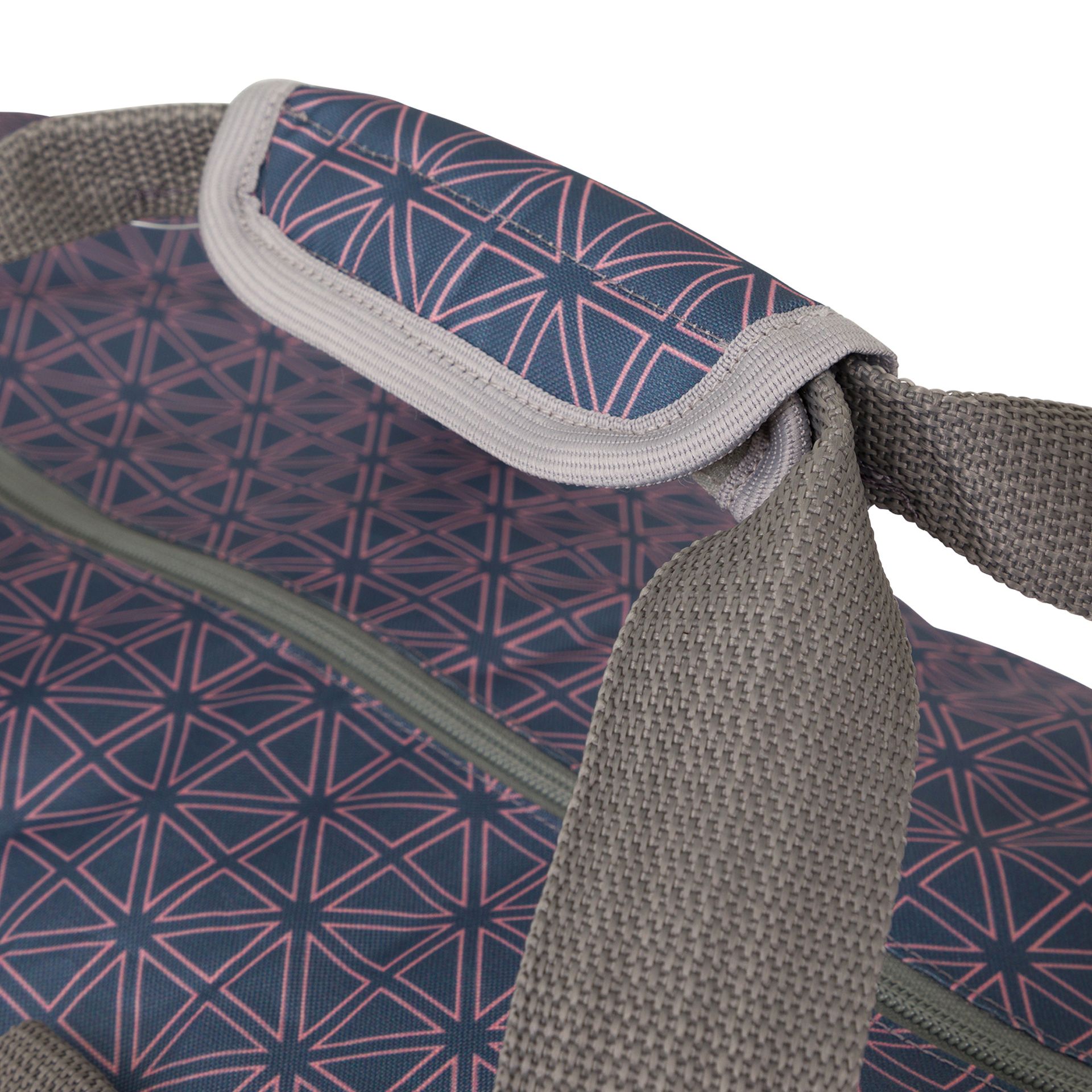 STYLE-MALA-DOBRAVEL-KONKRET-OPALA-ROSA-CROSS-STYLE_ST6