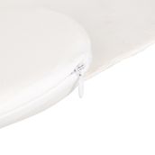 TRAVESSEIRO-ANATOMICO-PARA-BEBE-28-CM-X-21-CM-BRANCO-FLUTUE_ST2