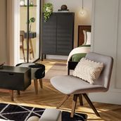 POLTRONA-GIRATORIA-NOZES-CINZA-CLARO-PIVOT_AMB1