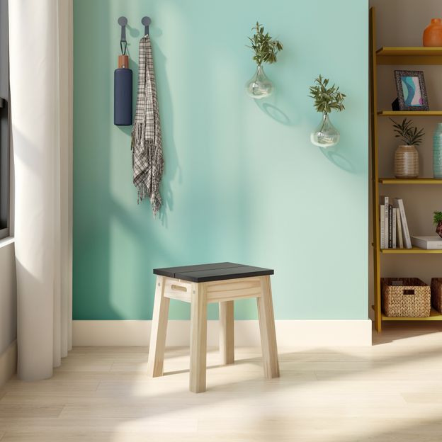 BANCO-BAIXO-NATURAL-WASHED-PRETO-PALETBOX_338511_AMB0