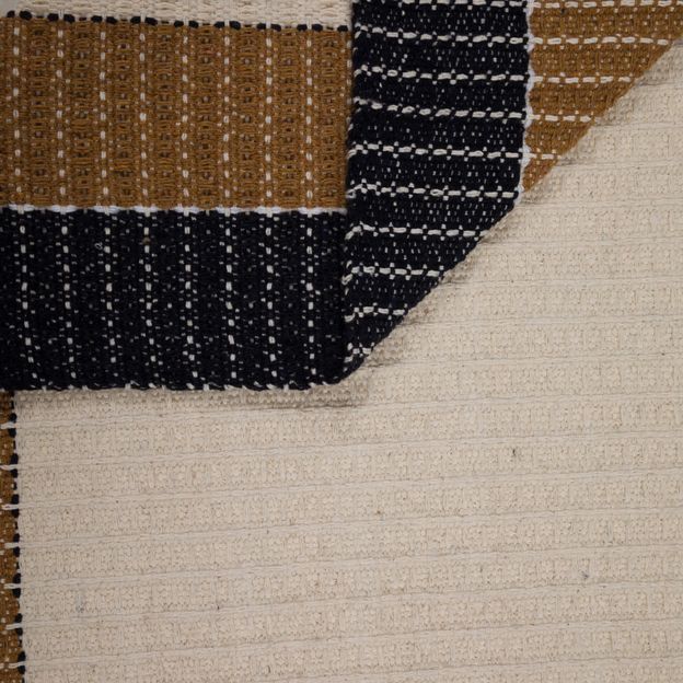 TAPETE-40-CM-X-150-M-PRETO-CANELA-DO-CEIL-O-NUER_ST4