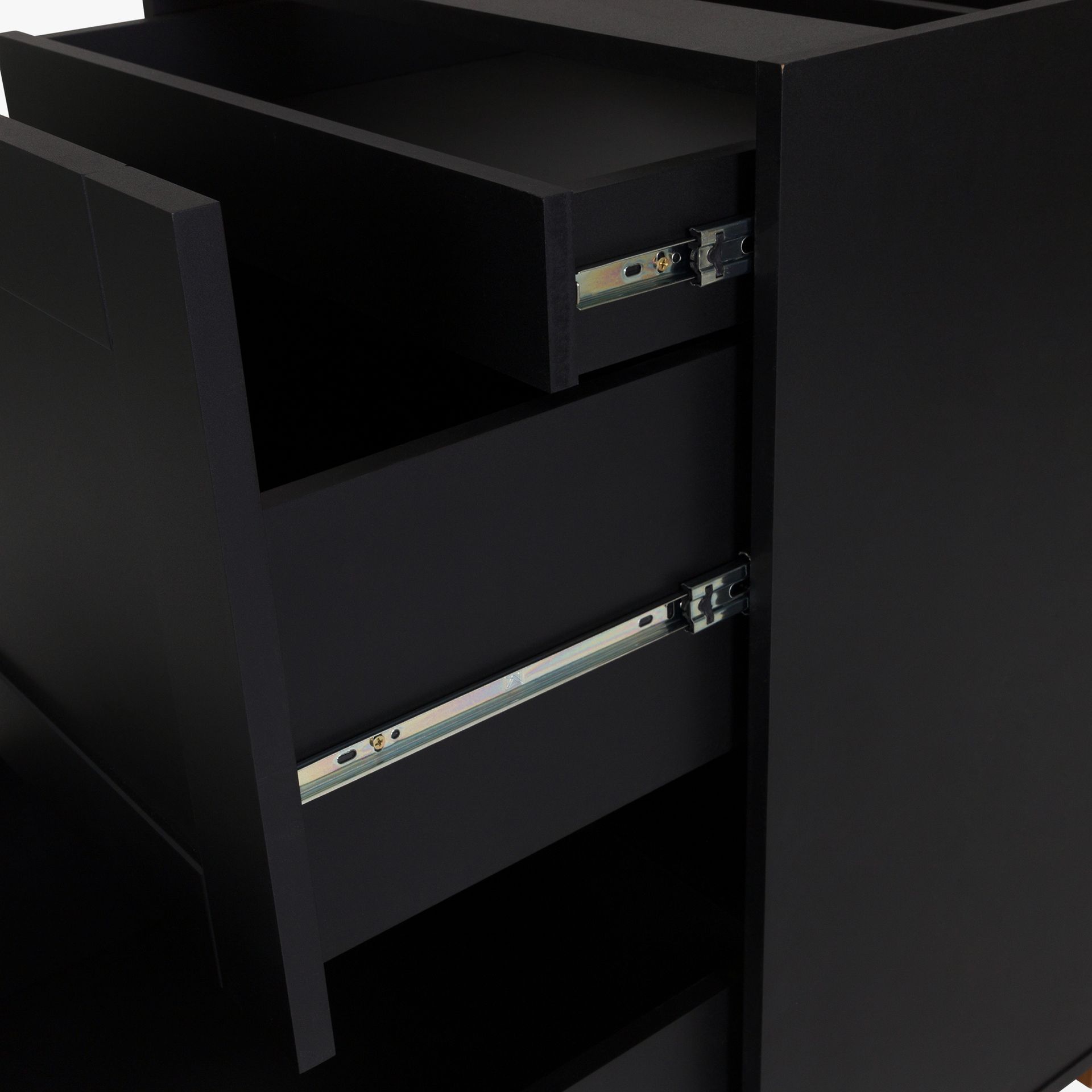 GAVETEIRO-60-CM-3-GAVETAS-PRETO-NOZES-LOGBOX_ST4