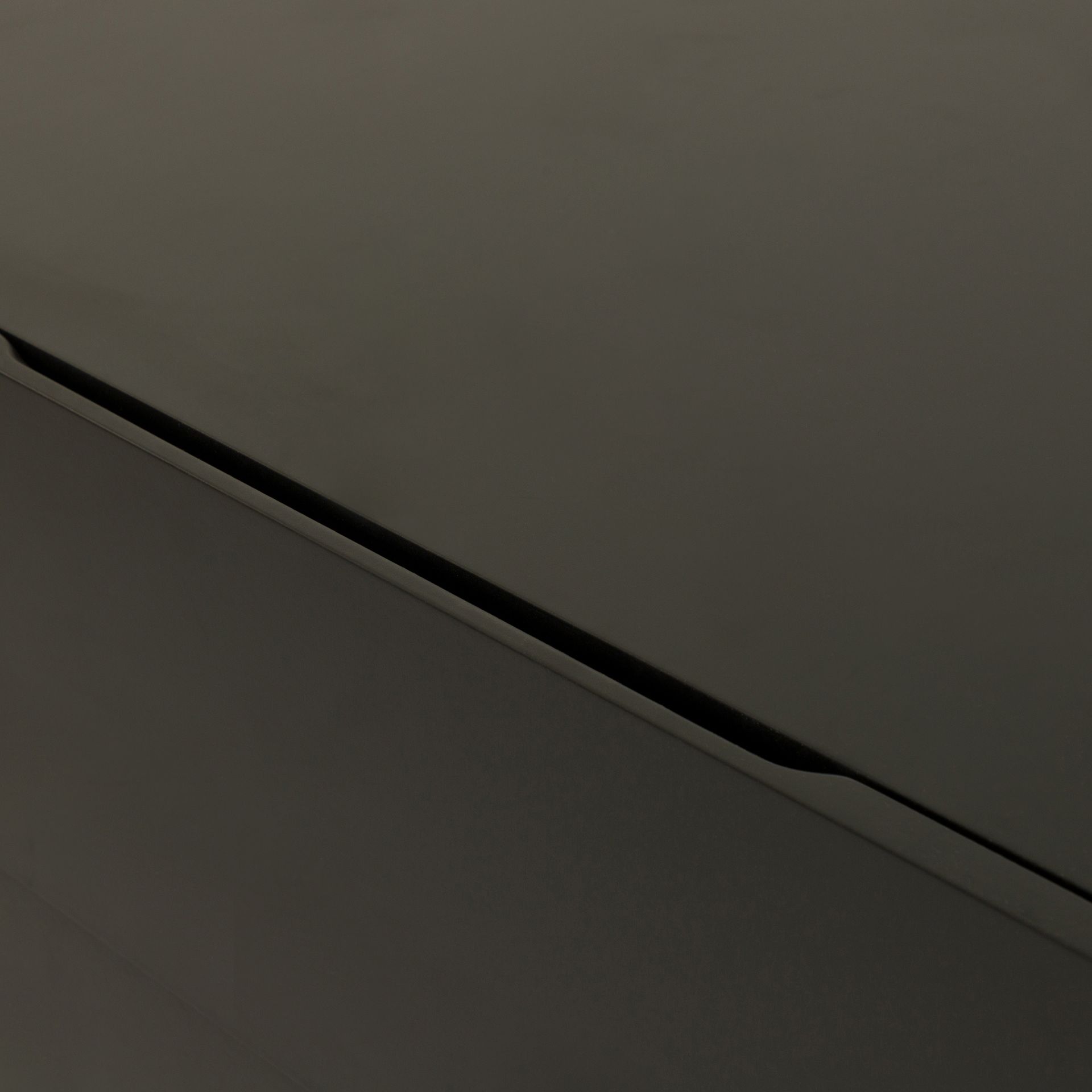 RACK-2-PORTAS-2-GAVETAS-190-M-X-40-CM-NOZES-PRETO-POINT_ST7