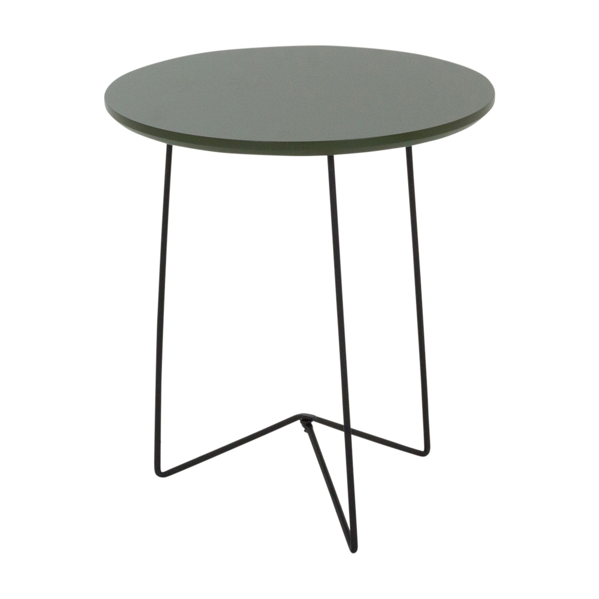 MESA-LATERAL-REDONDA-42-CM-PRETO-MUSGO-PIRLO_ST1