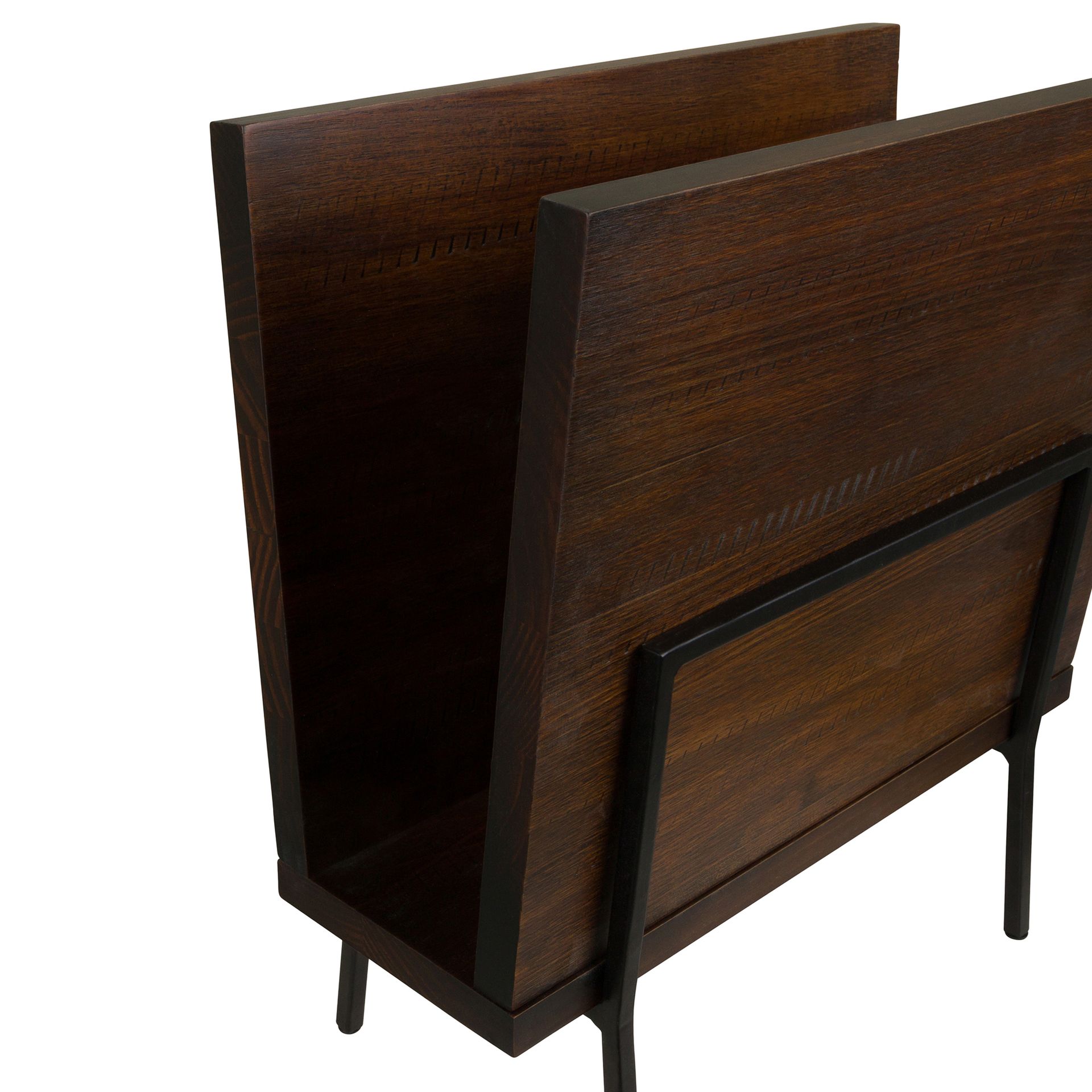 PORTA-REVISTAS-DISCO-NOZES-R-STICO-PRETO-JAHARI_ST4