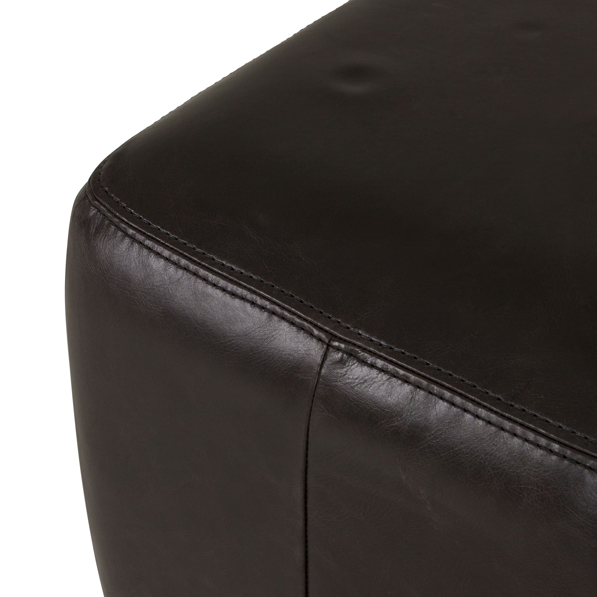 PUFF-COURO-PRETO-COMFY_ST2