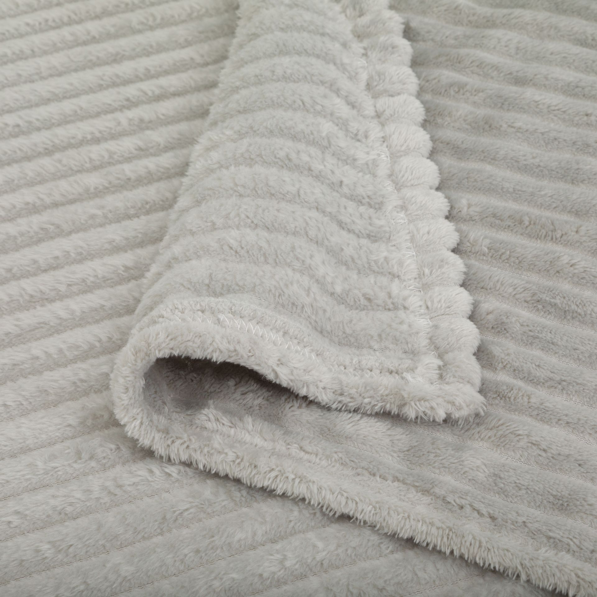 MANTA-SOLTEIRO-150-M-X-230-M-CINZA-CLARO-M-NCH_ST1