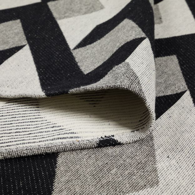 TAPETE-132-M-X-2-M-PRETO-CINZA-VERZZO_ST3