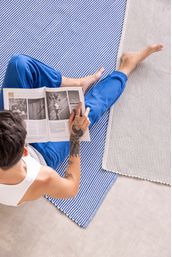 E-VOLTA-TAPETE-150-M-X-2-M-NATURAL-AZUL-ESCURO-VIRA-E-VOLTA_ECB2F2BDF494B1BF618E3152846741CB_AMB1