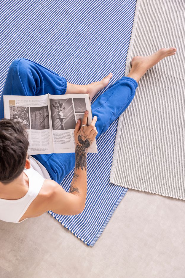 E-VOLTA-TAPETE-150-M-X-2-M-NATURAL-AZUL-ESCURO-VIRA-E-VOLTA_ECB2F2BDF494B1BF618E3152846741CB_AMB1