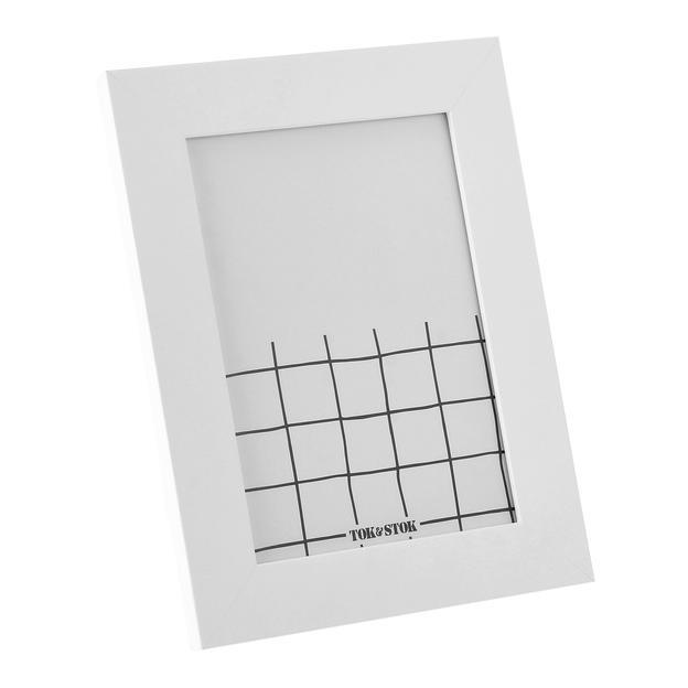 RETRATO-COM-2-DIA-DE-MEMORIA-BRANCO-DIA_ST2