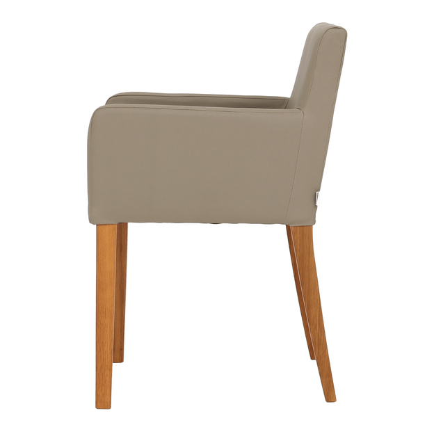 COM-BRACOS-PROSA-NOZES-BEGE-PROSA_ST2