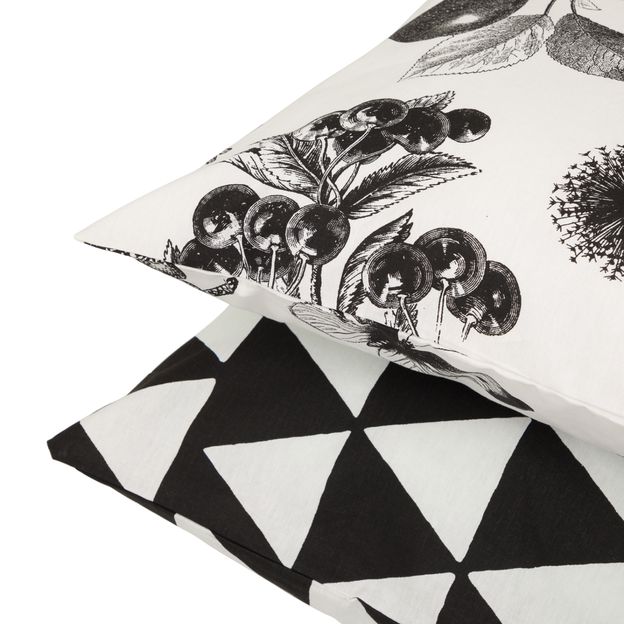 COM-ELASTICO-QUEEN-158-M-X-198-M-X-30-CM-NATUREZA-CREAM-PRETO-NATUREZA_ST4