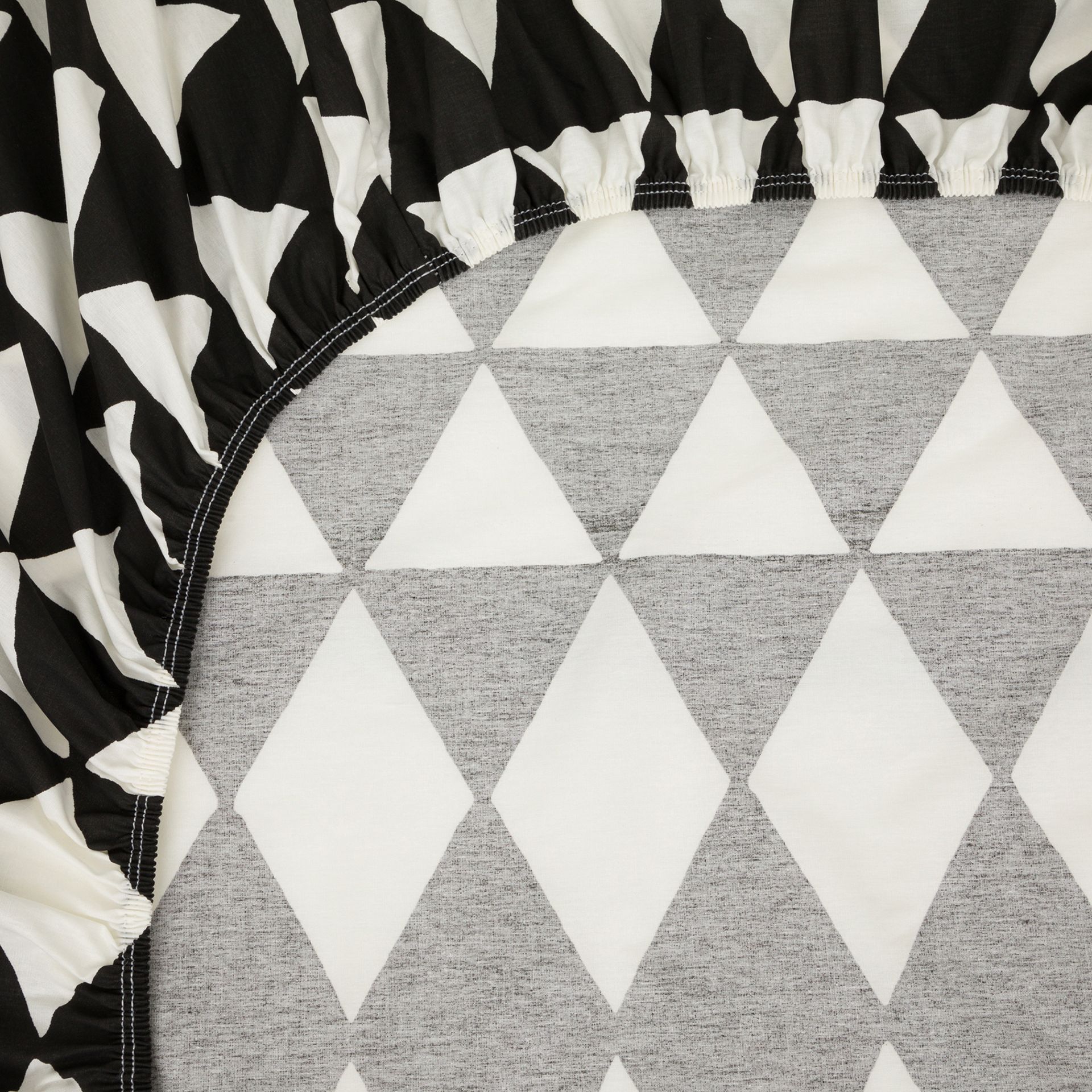 COM-ELASTICO-QUEEN-158-M-X-198-M-X-30-CM-NATUREZA-CREAM-PRETO-NATUREZA_ST1