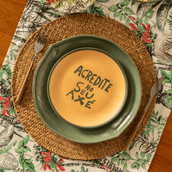SOBREMESA-SETE-ERVAS-AXE-ARGILA-CRUA-VERDE-SETE-ERVAS_CE6F3E17AF71318CD3ED8A2DA1D5199B_AMB0