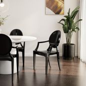 COM-BRACOS-EMPILHAVEL-CARLOTA-PRETO-BRILHANTE-CARLOTA_348175_AMB0