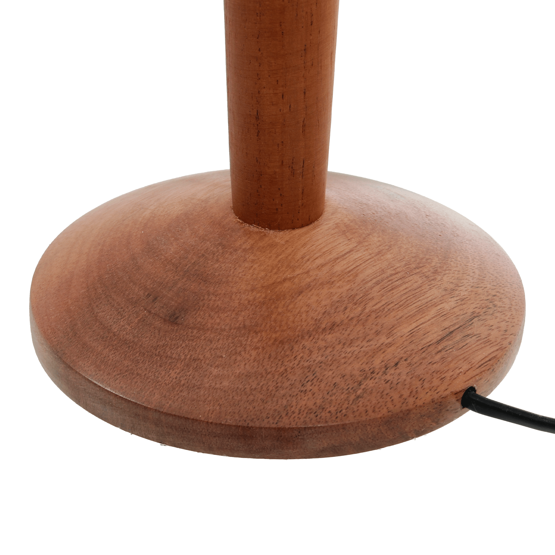 DE-LUMINARIA-DE-MESA-MOG-NOZES-MOG_ST3