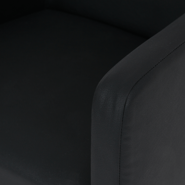 COM-BRACOS-PROSA-PRETO-PRETO-PROSA_ST6