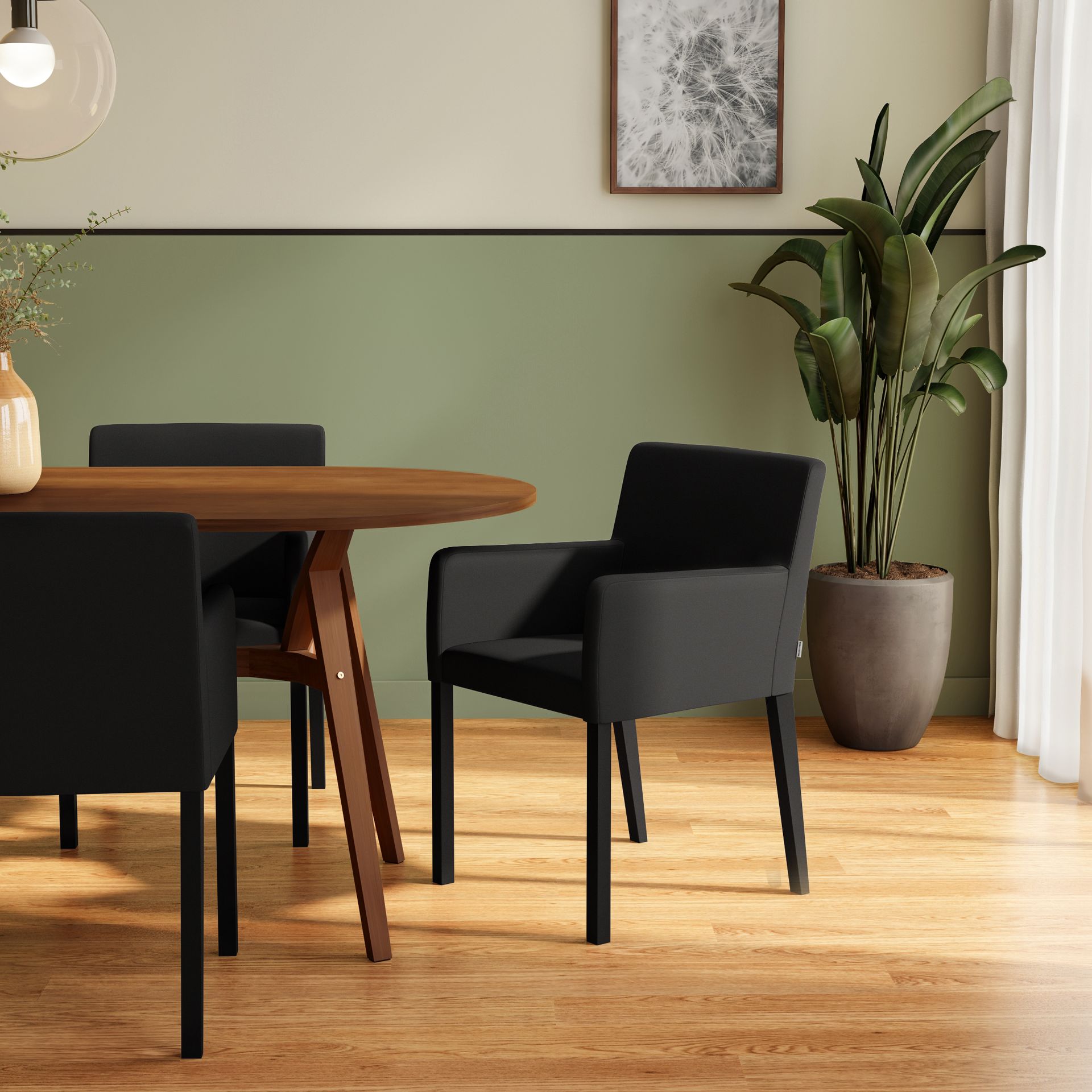 COM-BRACOS-PROSA-PRETO-PRETO-PROSA_363566_AMB0