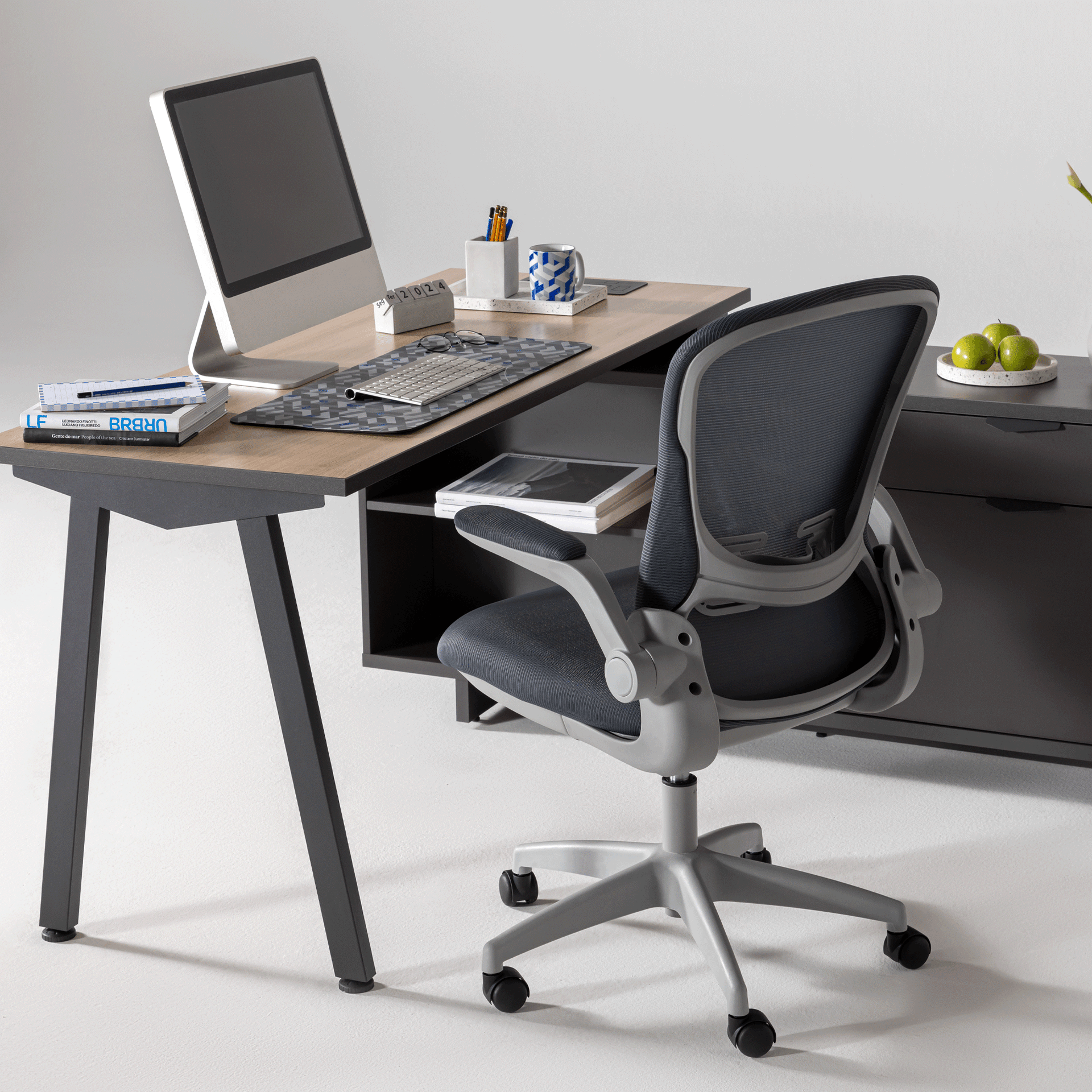 DE-ESCRITORIO-BYTES-CINZA-CINZA-BYTES_57912E520653FB048896034F13E2CF4D_AMB0