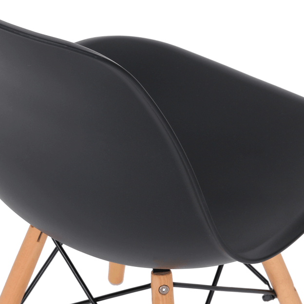 EAMES-WOOD-FAIA-PRETO-EAMES_ST6