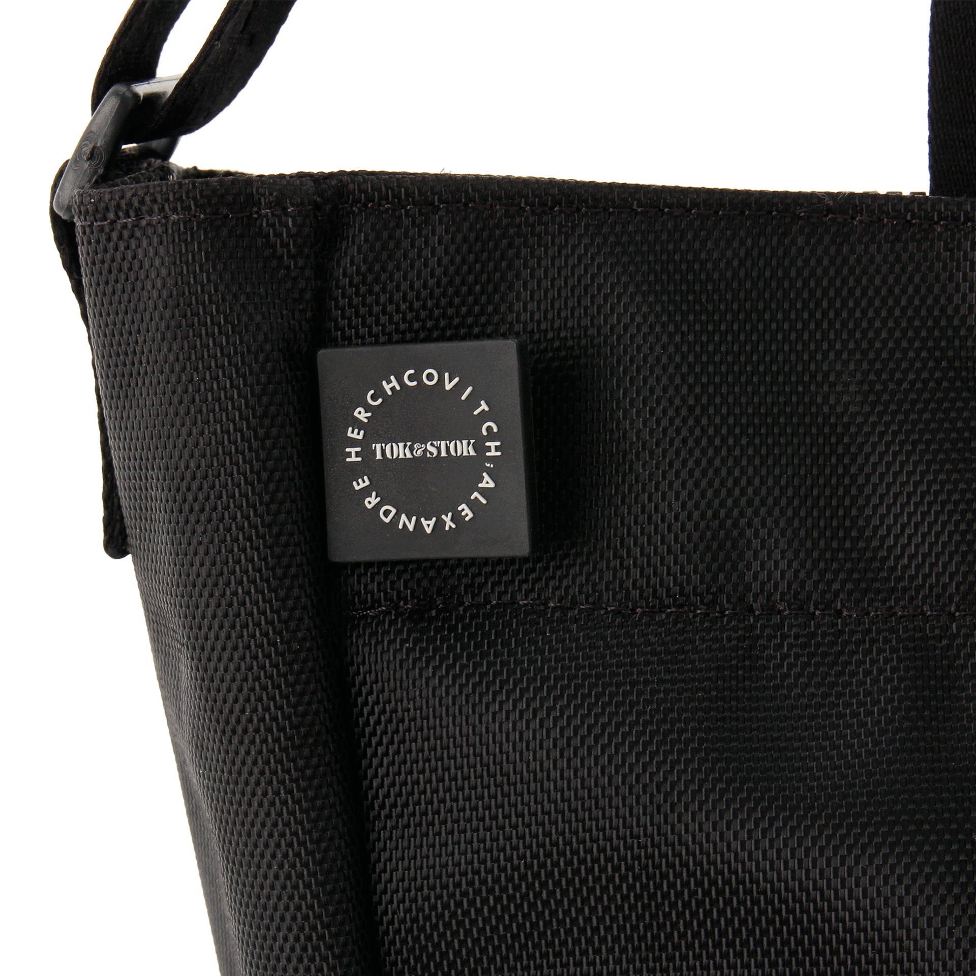 CAVEIRA-PRETO-VERDE-FLUOR-CAVEIRA_ST7