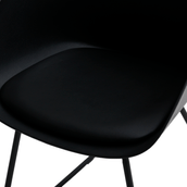 COM-BRACOS-PRETO-PRETO-CONCA_ST6