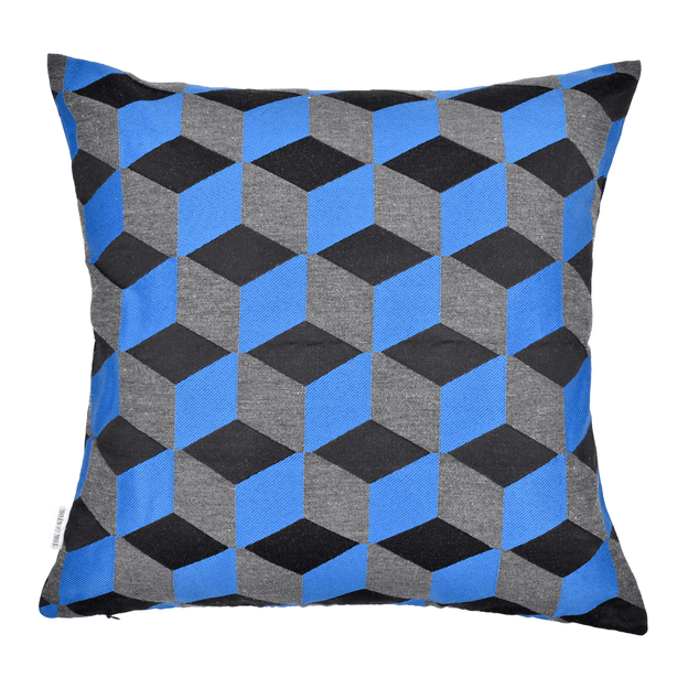 DE-ALMOFADA-45-CM-X-45-CM-CUBICS-AZUL-COBALTO-KONKRET-CUBICS_ST0