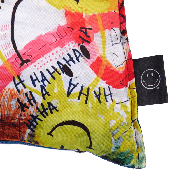 ORIGINALS-GRAFFITI-ALMOFADA-50-CM-X-30-CM-MULTICOR-AZUL-JEANS-SMILEY-GRAFFITI_ST3