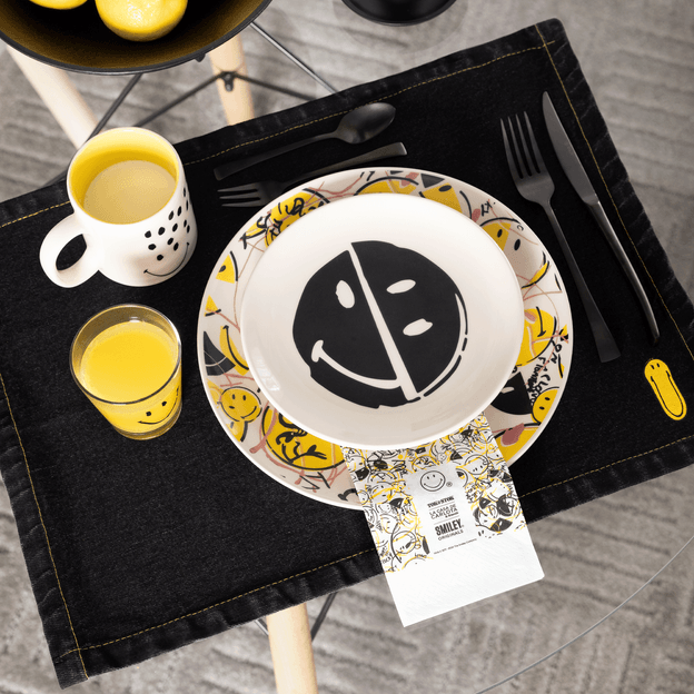 39-CM-X-39-CM-C-20-SMILEY-ORIGINALS-DOODLES-AMARELO-MULTICOR-SMILEY-DOODLES_E6A62C3CF5B6FE5A9B0A018ED6674AA3_AMB2