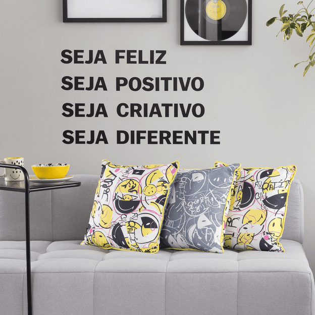 45-CM-X-45-CM-SMILEY-ORIGINALS-DOODLES-CINZA-MULTICOR-SMILEY-DOODLES_18944706F54127EDD3F49A1CBD2D2B06_AMB0