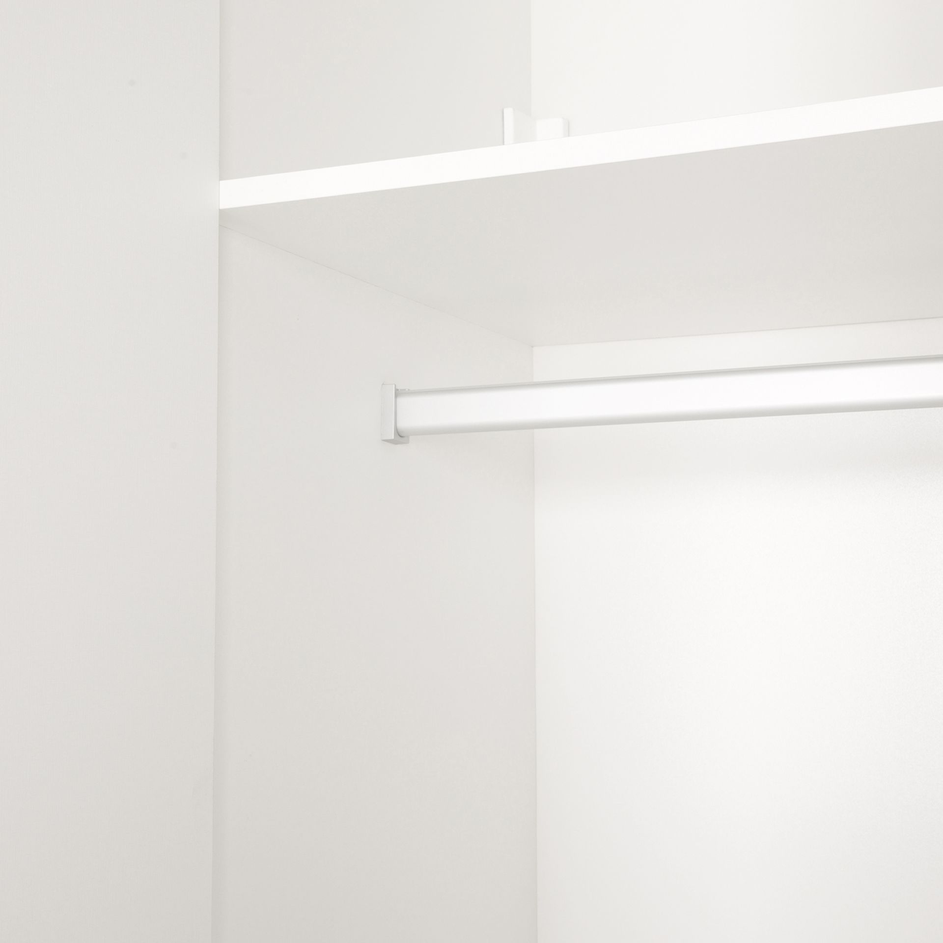 ROUPA-3-PORTAS-LIN-BRANCO-NOZES-LIN_ST5