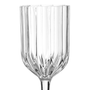 AGUA-VINHO-330-ML-TRAITS-INCOLOR-TRAITS_ST2