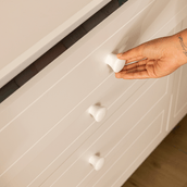 4-GAVETAS-1-PORTA-122-M-X-50-CM-MON-DIEU-BRANCO-MON-DIEU_DD3A39C04CA53AF88C341B0D19536508_AMB2