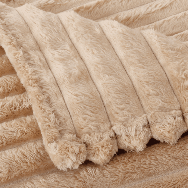 CASAL-QUEEN-220-M-X-240-M-TIGNES-AREIA-TIGNES_ST4