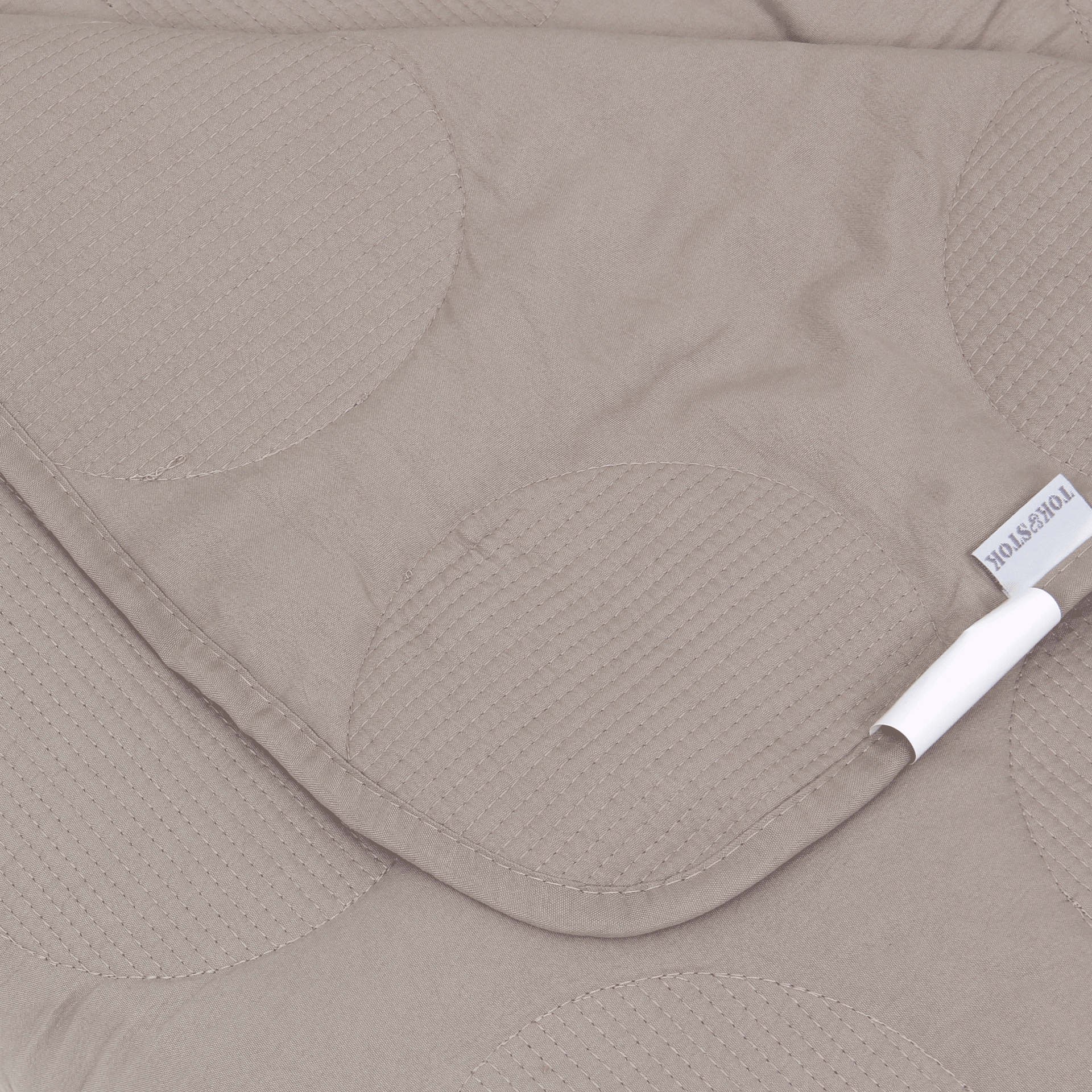 DE-COLCHA-2-PCS-SATELITES-SOLTEIRO-CAMELO-_ST7