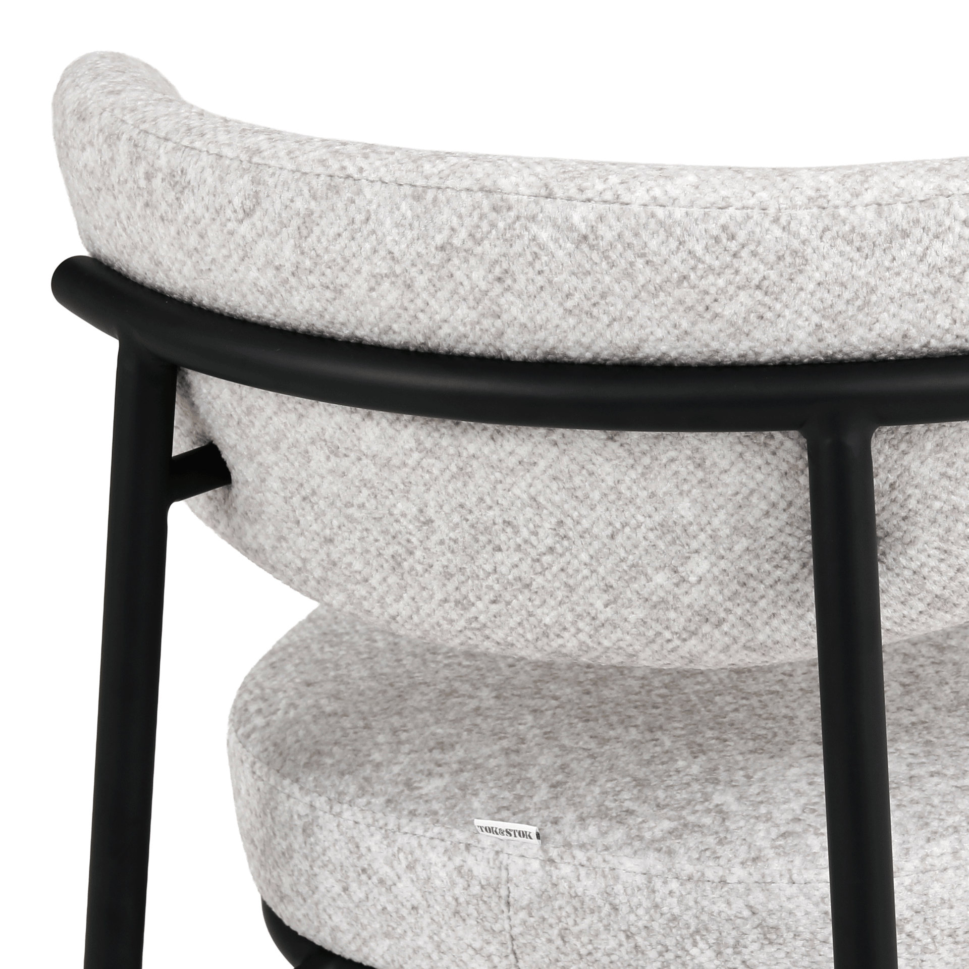 LOBBY-PRETO-BEGE-LOBBY_ST6