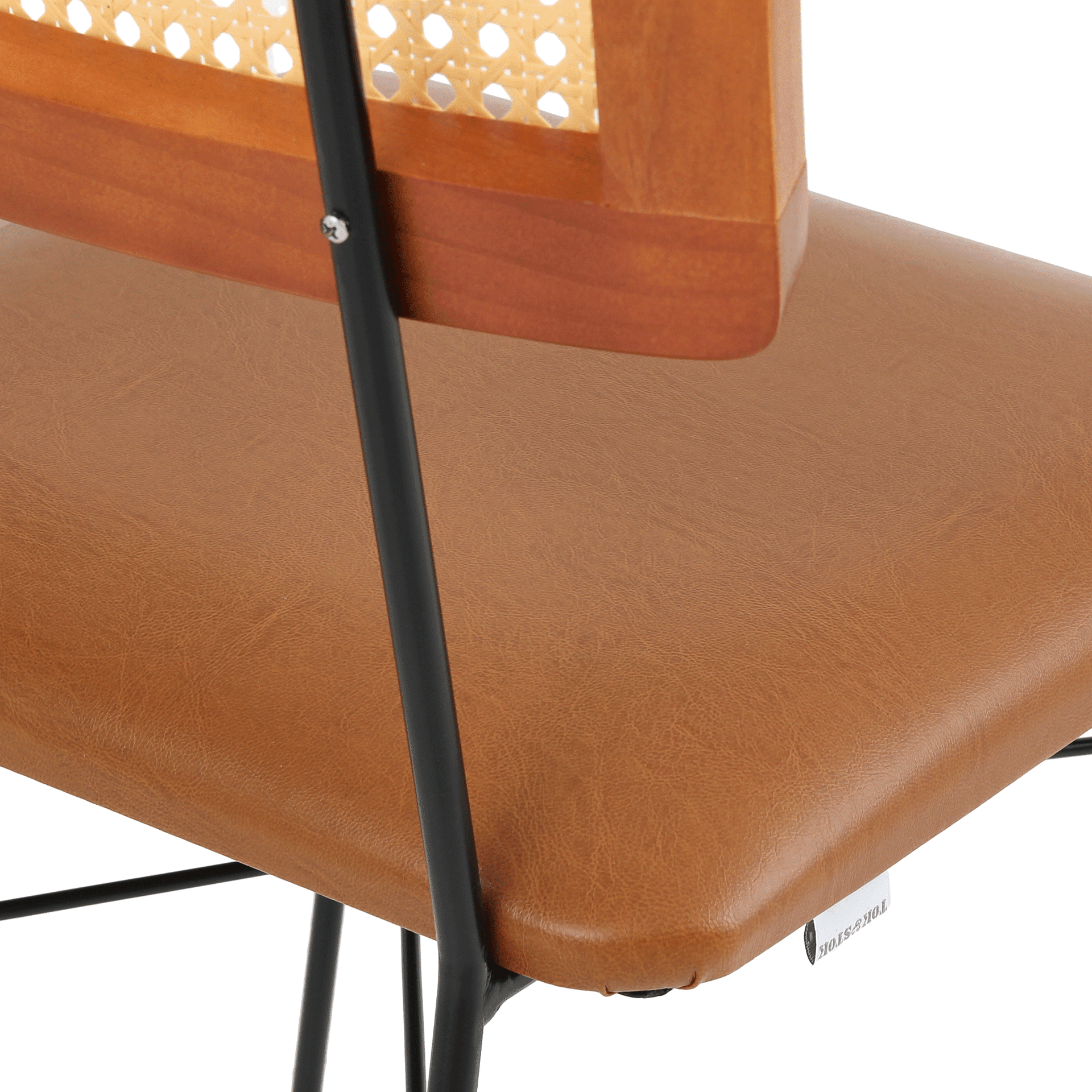 COM-PALHINHA-VIERNES-PRETO-WHISKY-VIERNES_ST8