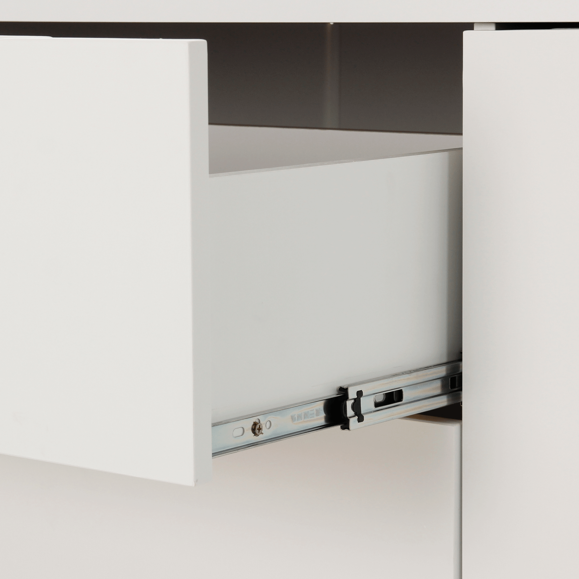 3-GAVETAS-1-PORTA-136-M-X-45-CM-DULCE-BRANCO-NATURAL-WASHED-DULCE_ST8