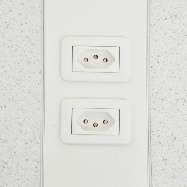 TRAB-QUADRUPLA-C-DIVISORIA-METRIC-BRANCO-GRANILITE-_ST11