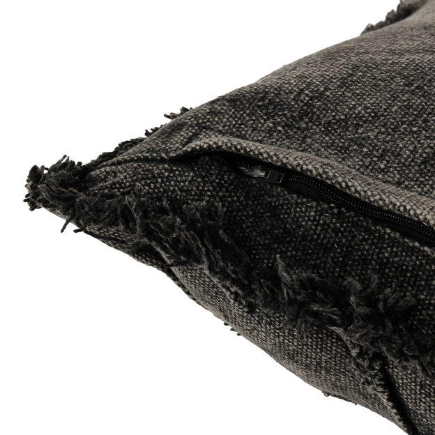 50-CM-X-30-CM-LARS-KONKRET-LARS_ST4