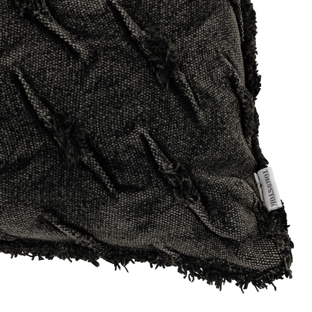 50-CM-X-30-CM-LARS-KONKRET-LARS_ST2